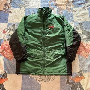 Vintage Minnesota Wild jacket